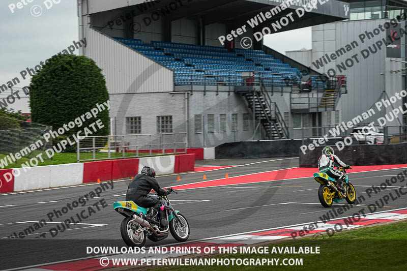 donington no limits trackday;donington park photographs;donington trackday photographs;no limits trackdays;peter wileman photography;trackday digital images;trackday photos